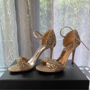 Ivory badgley mischka